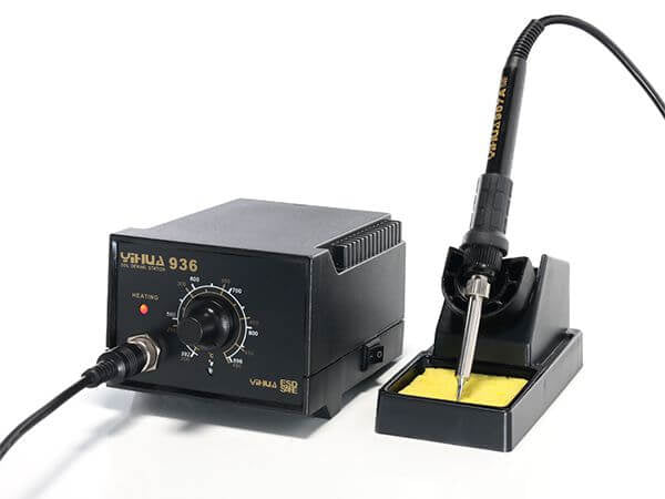 17_2_constant_temperature_soldering_station_00.jpg Main image