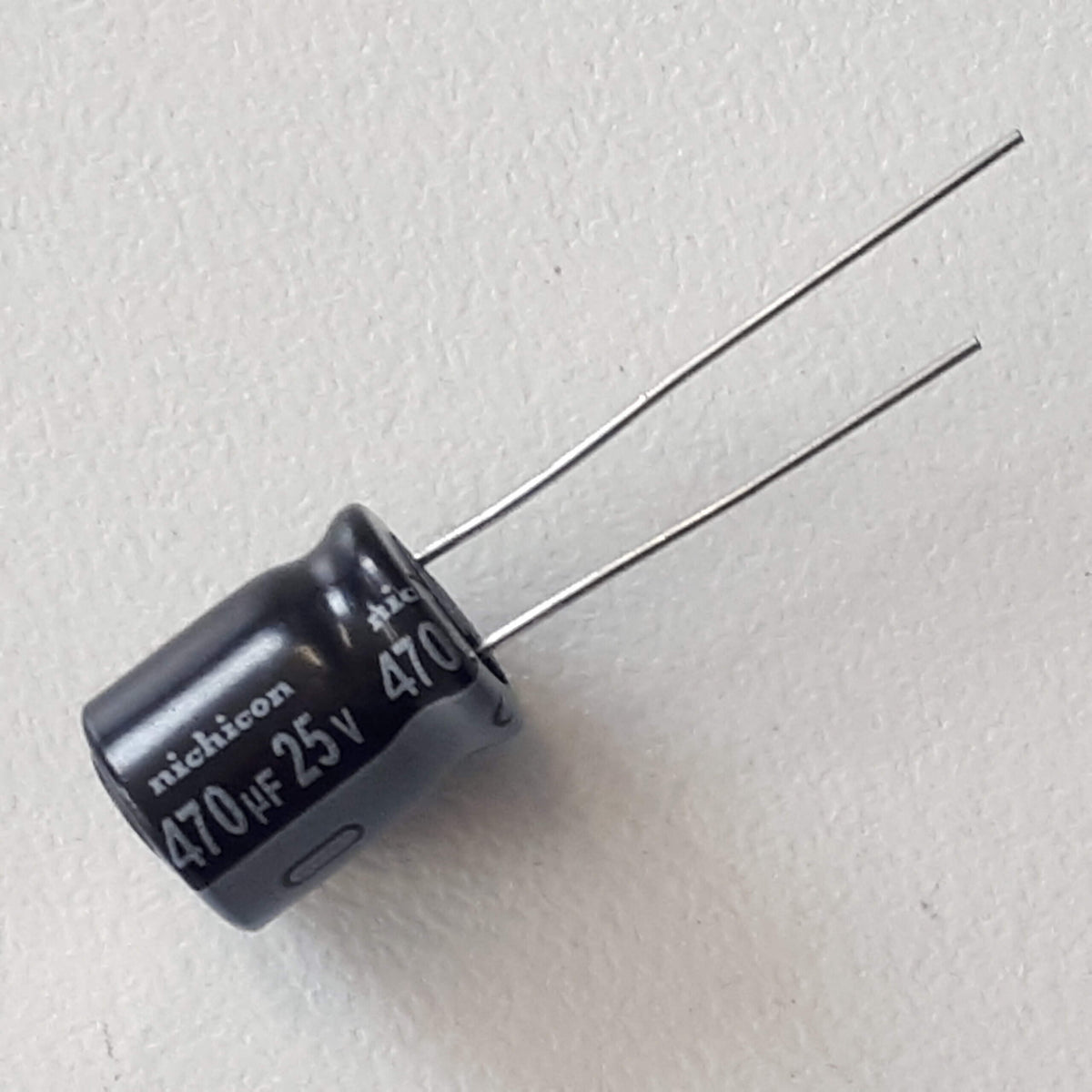 CER-470uF-25V-scaled-1.jpg Main image