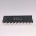 PIC18F452 Microcontroller 40 Pin DIP | Electronics Hub